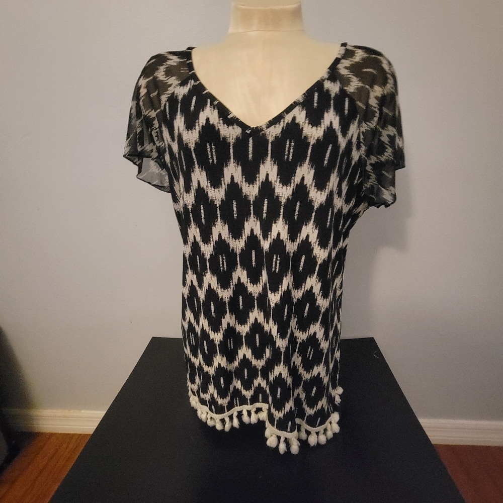 Susan Laurence Sheer Black & White Tassle Pom V-Neck Short Sleeve Stretch Shirt